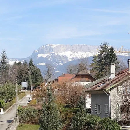 Guest house La Maison Fleurie *